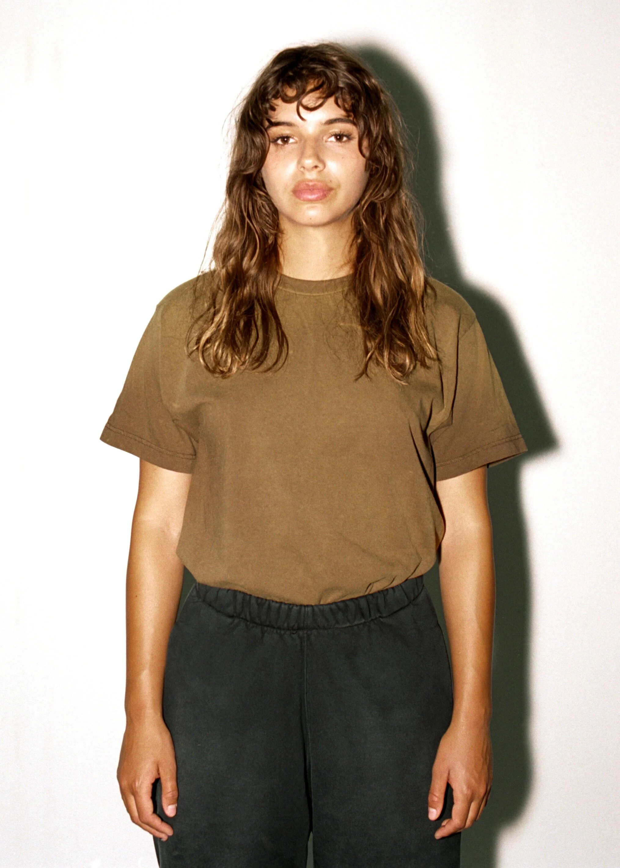 CLASSIC T-SHIRT / AGED BROWN — MOOJIMOOJI
